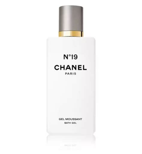 perfumes similar to chanel no 19|chanel no 19 boots.